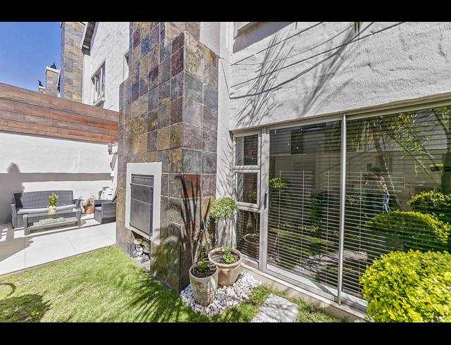 3 BEDROOM TOWNHOUSE SOLD IN BRYANSTON